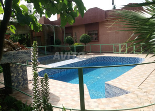 villa avec piscin a louer