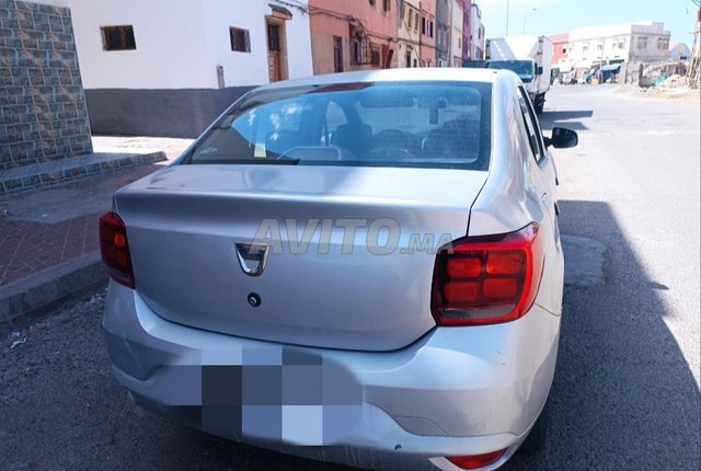 Dacia Logan Essence Manuelle 2019 à Essaouira