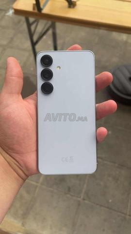 samsung s25 etat comme neuf avec facture  - 2