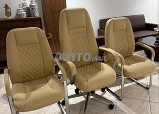 Fauteuil simili cuir robuste et design