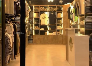 mgasin de vêtements et accesoires 