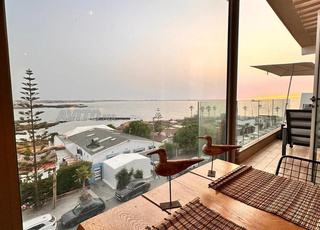 شقة مطلة على البحر للإيجار