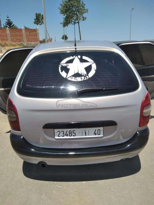 Citroene Picasso modèle 2002 en  bon état