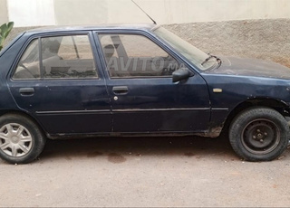 Peugeot 205