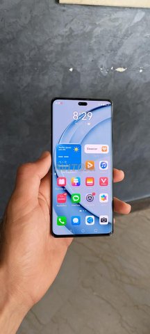 Huawei Enjoy 70x  256gb 8 RAM 