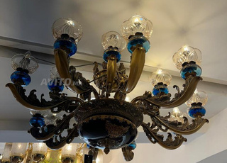 Lustres Majestueux pour un Intérieur 