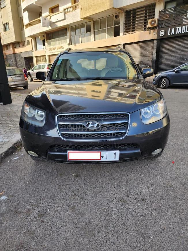 Hyundai Santa Fe voiture très fiable en 1ère main