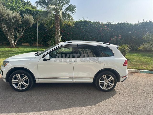 Volkswagen Touareg 3.0 V6 TDI 240 R-LINE