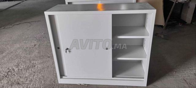 Armoire métallique haute a deux portes battante - 2