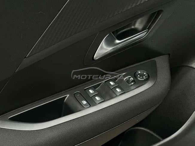 Peugeot 208 Diesel Manuelle 2022 à Rabat
