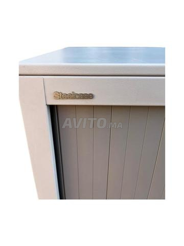 Armoire Steelcase 100×100 bi color à rideaux