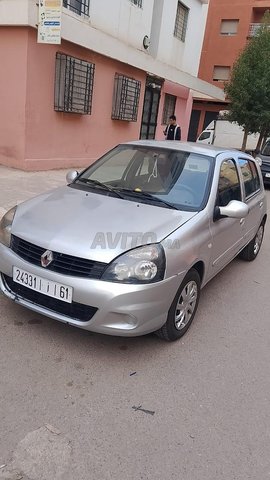 Renault Campus Essence Manuelle 2012 à Béni Mellal