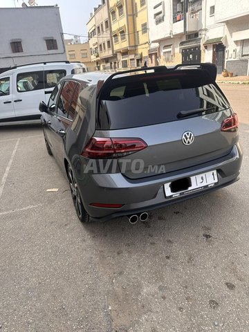 Volkswagen Golf 7 Diesel Automatique 2018 à Rabat
