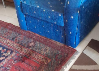 3 canaper don't 1 de 3 place qui fait lit