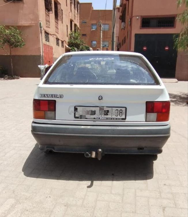 renault 19