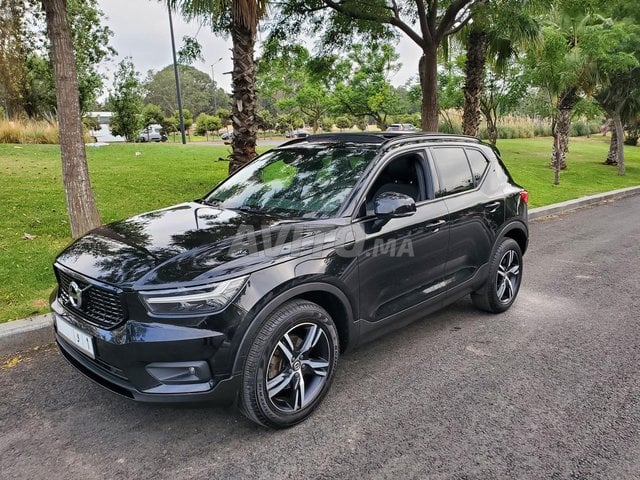 Volvo XC40 Essence Automatique 2020 à Rabat