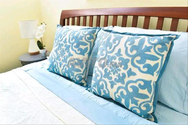 Appartement meublé à louer quotidiennement devant McDonald's