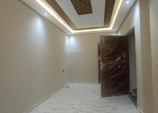 Près de la maison de la presse et du tunnel de Mnasna