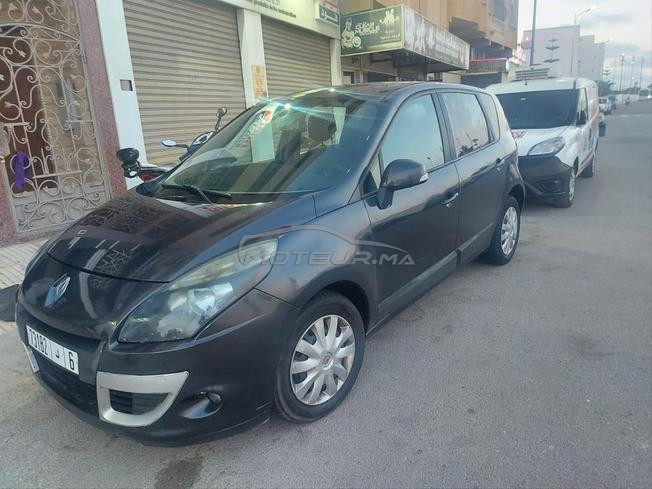 Renault Scenic Diesel Manuelle 2011 à El Jadida
