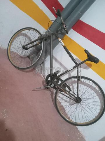 vélo  disponible  - 2