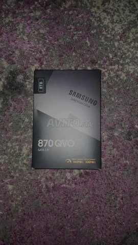Disque dur Samsung 870 QVO SATA III 2.5 SSD 8 TB