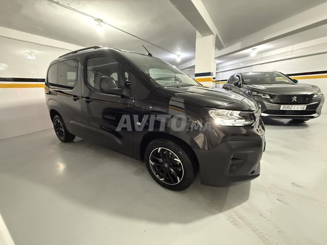 Citroën Berlingo Diesel Manuelle 2024 à Rabat