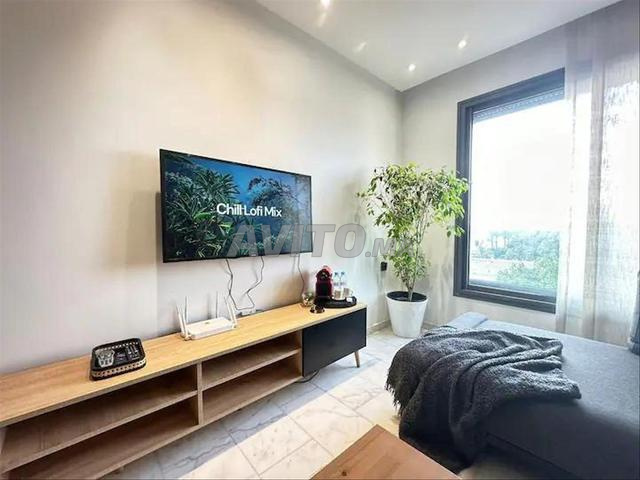 Studio haut de gamme à louer quotidiennement dans la zone 2 Mars - image 3