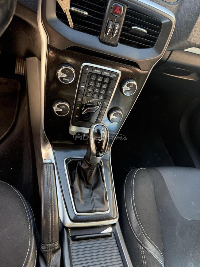 Volvo V40 Diesel Automatique 2019 à Dakhla