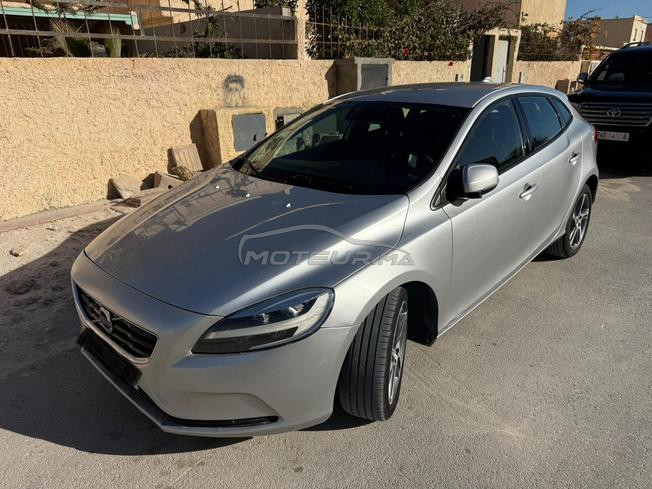 Volvo V40 Diesel Automatique 2019 à Dakhla