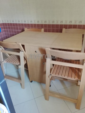 Table et chaises