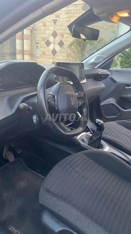 Peugeot 208 Diesel Manuelle 2023 à Safi - 2