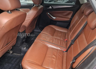 Ford mondeo 2012  8 ch  