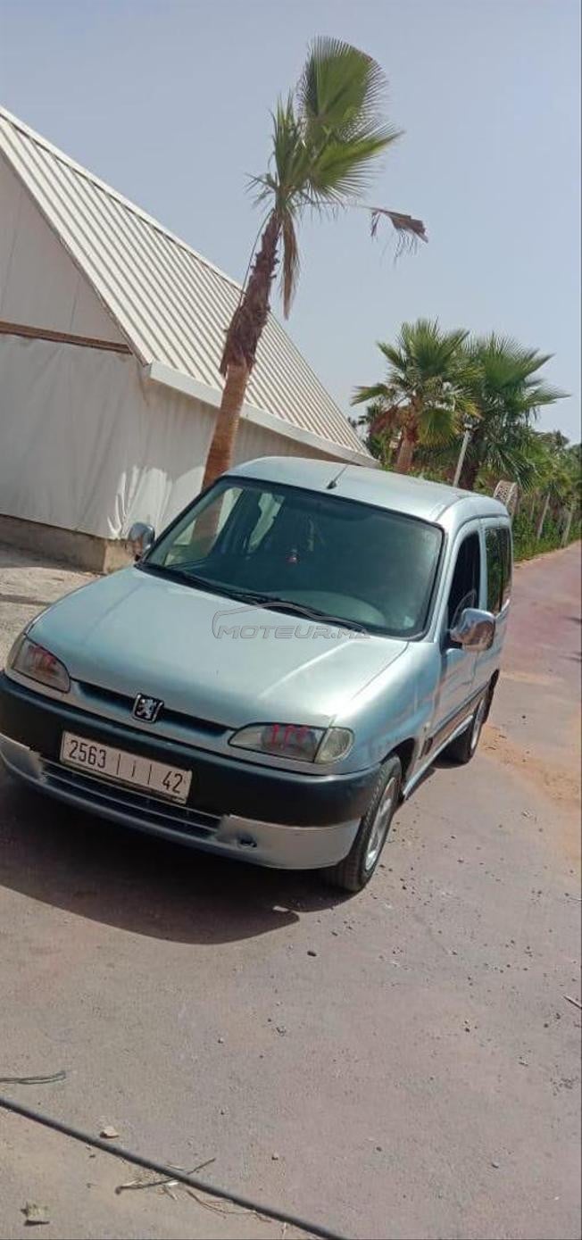 مونتاج ديال برا