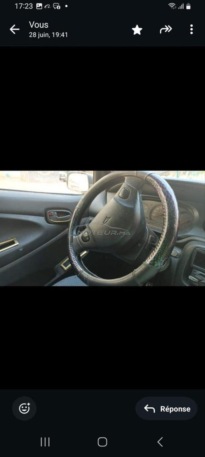 Daihatsu YRV Essence Manuelle 2005 à Meknès 