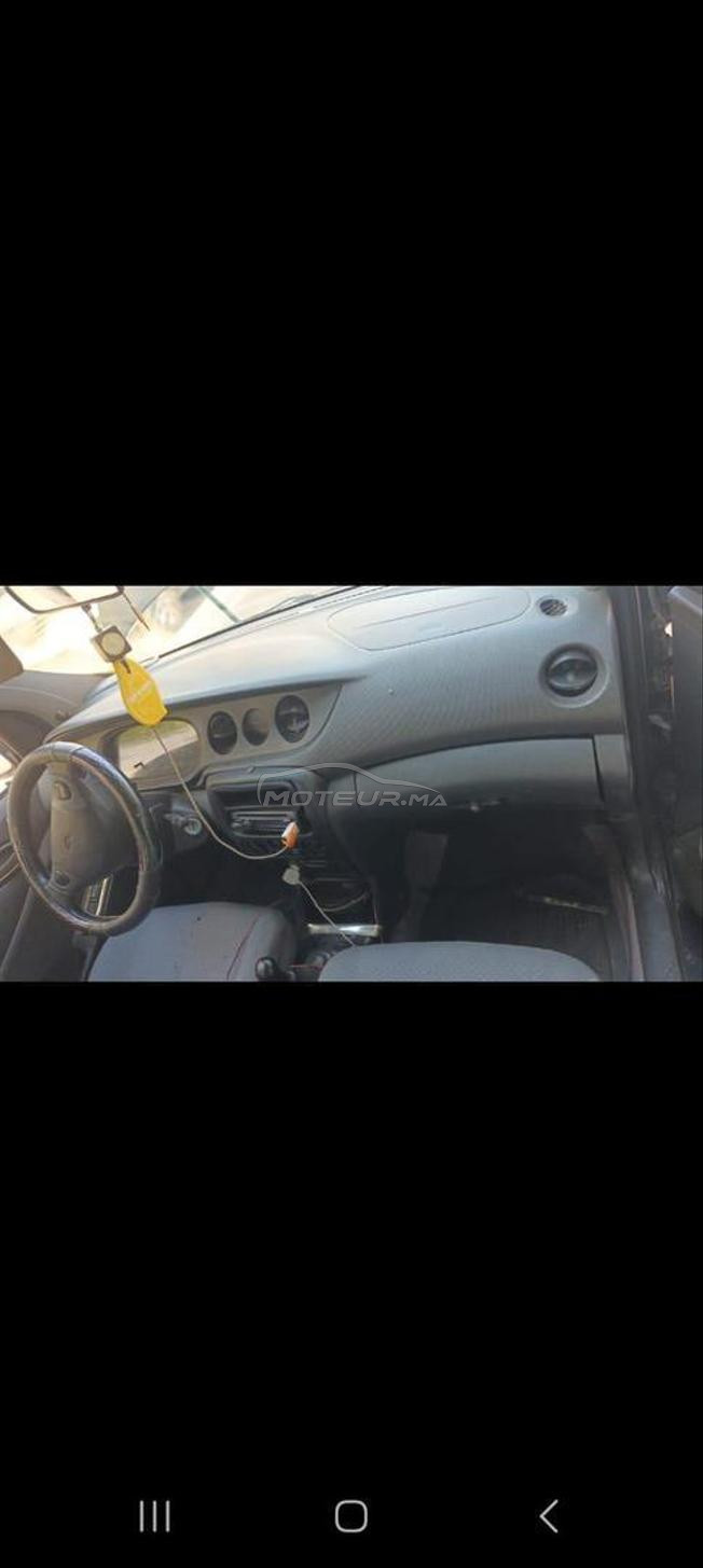 Daihatsu YRV Essence Manuelle 2005 à Meknès 