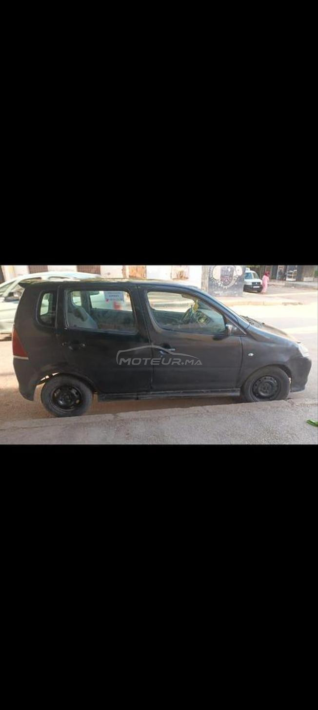 Daihatsu YRV Essence Manuelle 2005 à Meknès 