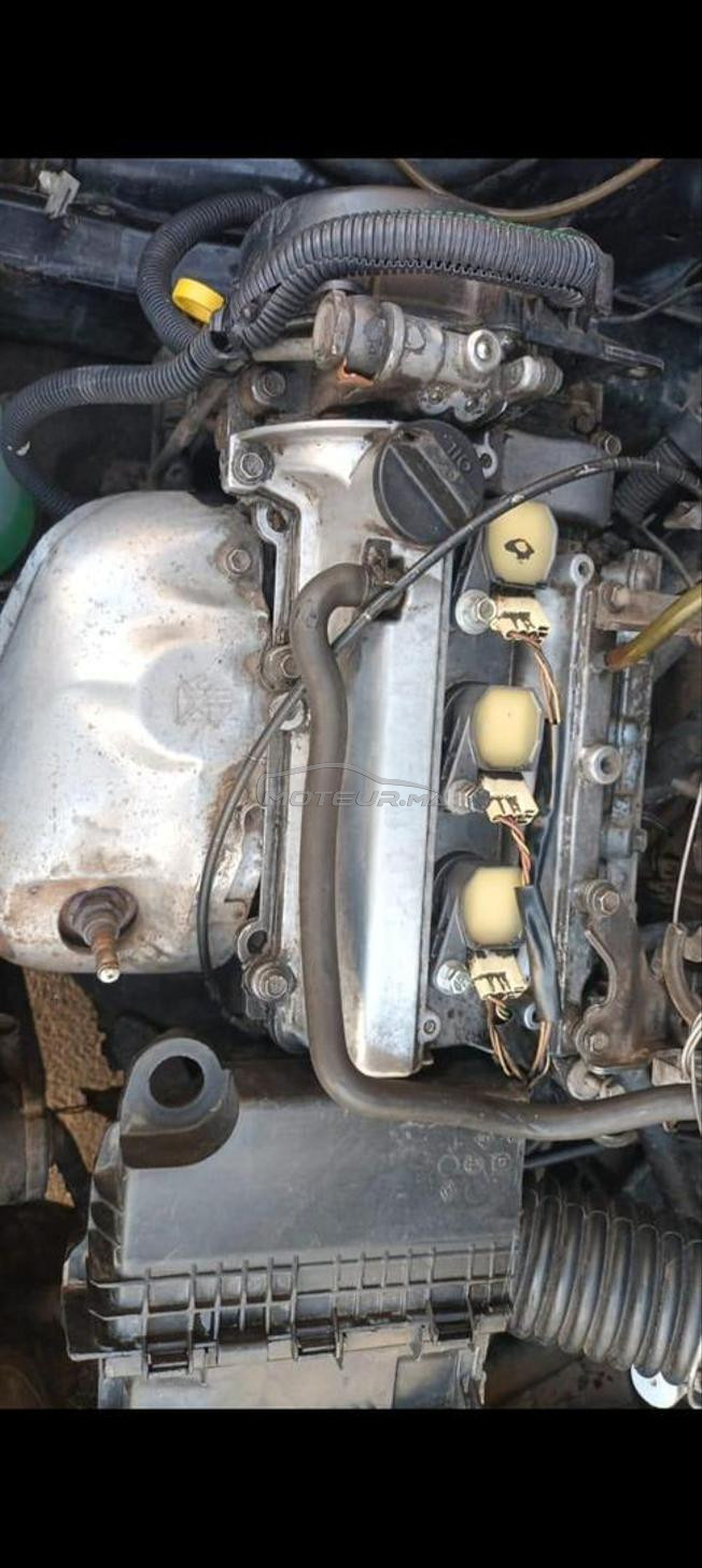 Daihatsu YRV Essence Manuelle 2005 à Meknès 