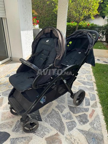 Vends poussette Double