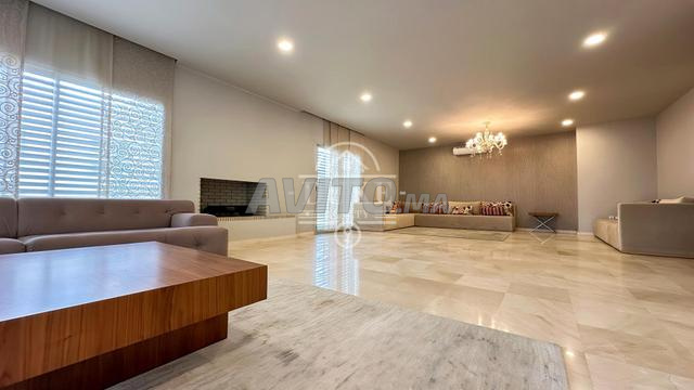 Villa meublée à coté de la plage de Harhoura