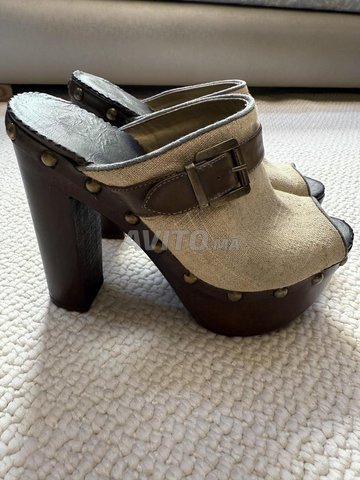 Sandale plateforme à talons épais marque ALDO