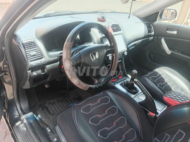Honda Accord Essence Manuelle 2004 à Ouarzazate