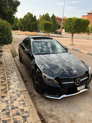 Mercedes-Benz 220 Diesel Automatique 2015