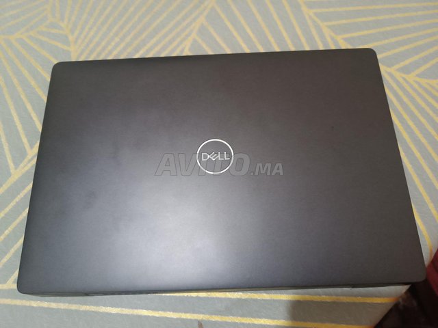 dell lattitude 5 3 0 0