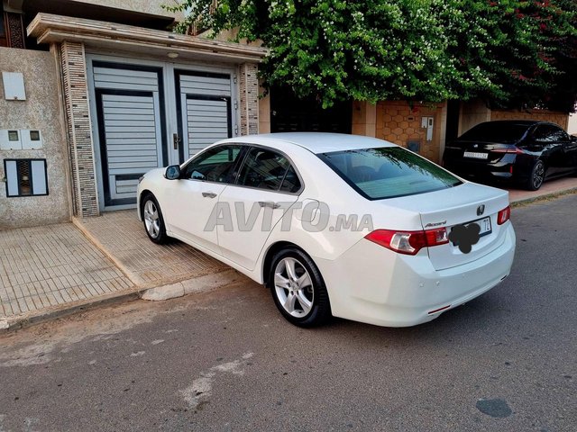 Honda Accord diesel 3amra 2009