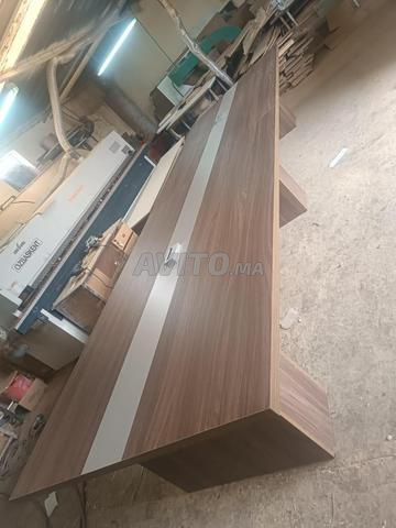 MOBILIER DE BUREAU\TABLE DE REUNION - 2