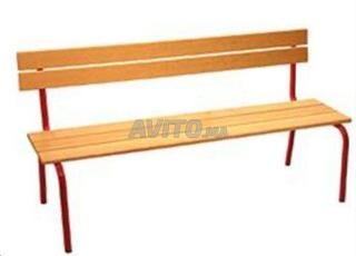 مقعد شبه معدني مع مسند ظهر