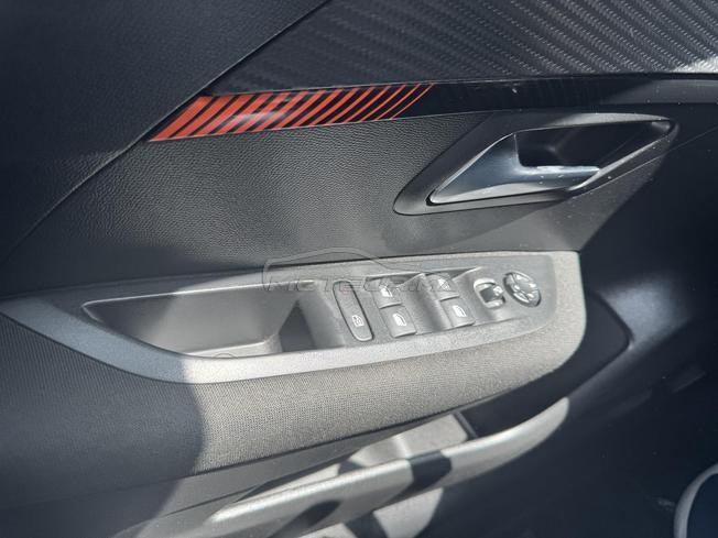 Peugeot 208 Diesel Manuelle 2023 à Casablanca