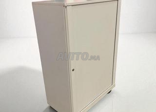 خزانة منخفضة Sedus 114x80 سم بيضاء منزلقة