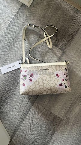 Sacs Femmes CALVIN KLEIN ORIGINAUX 