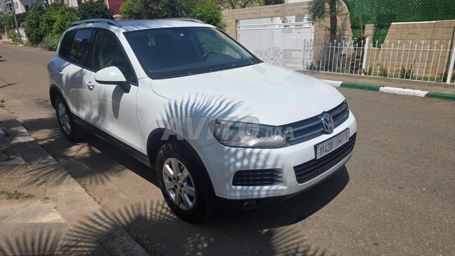 VOLKSWAGEN TOUAREG 2015